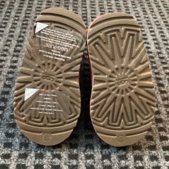 Ugg Uggs Bailey bow baby toddler girls cerise hot pink fuchsia boots 7 - Picture 5 of 7